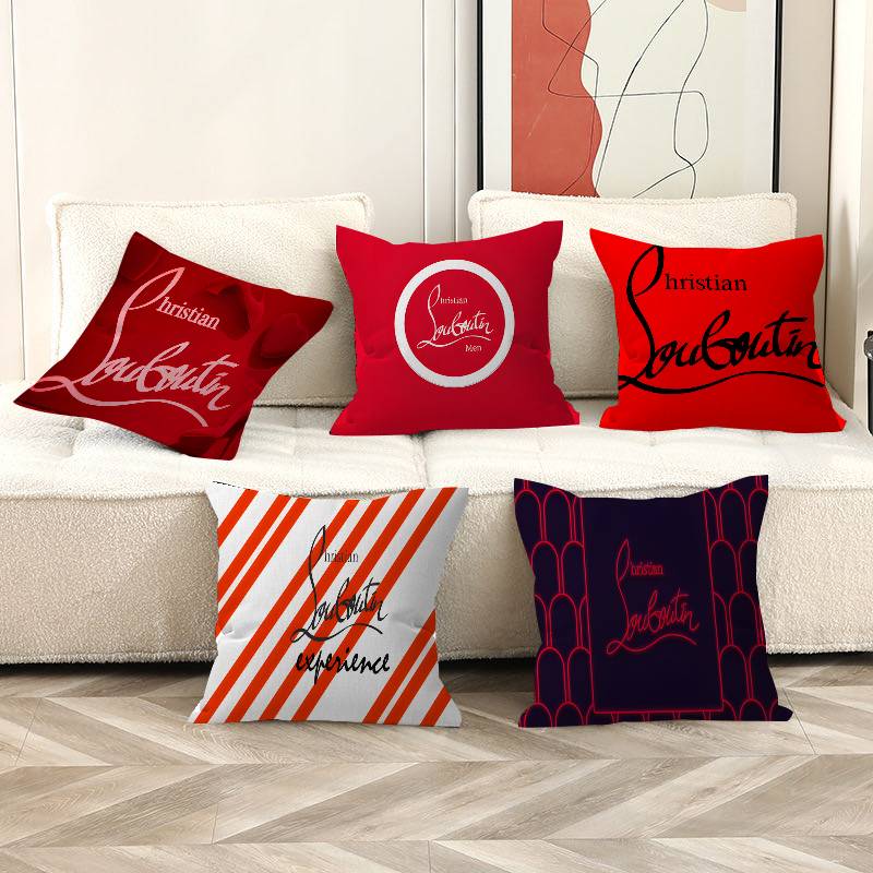 غطاء وسادة فاخر بشعار C-Christ - مراجعة Home Textiles Luxury وسعره
